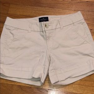 american eagle khaki shorts